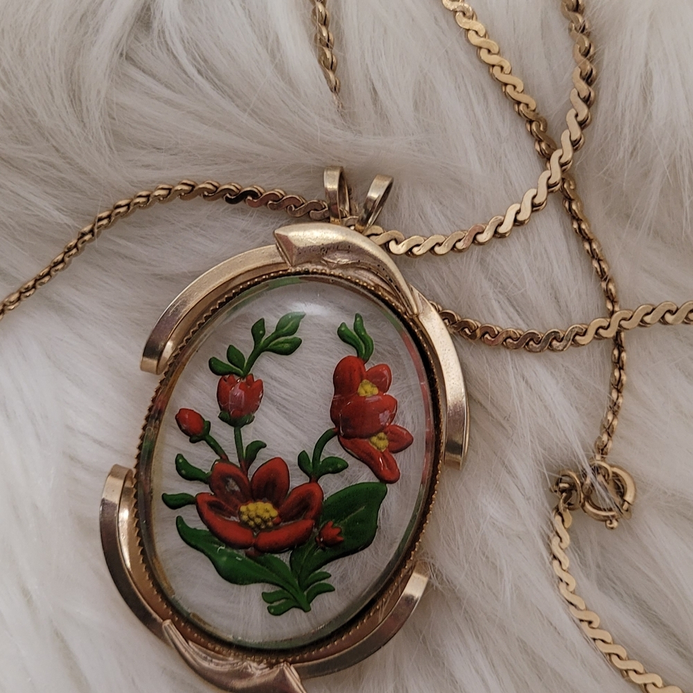 Vintage New Woman Floral Goldtone Long Necklace 80's